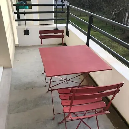 Apartment A Avec Acces Piscine *